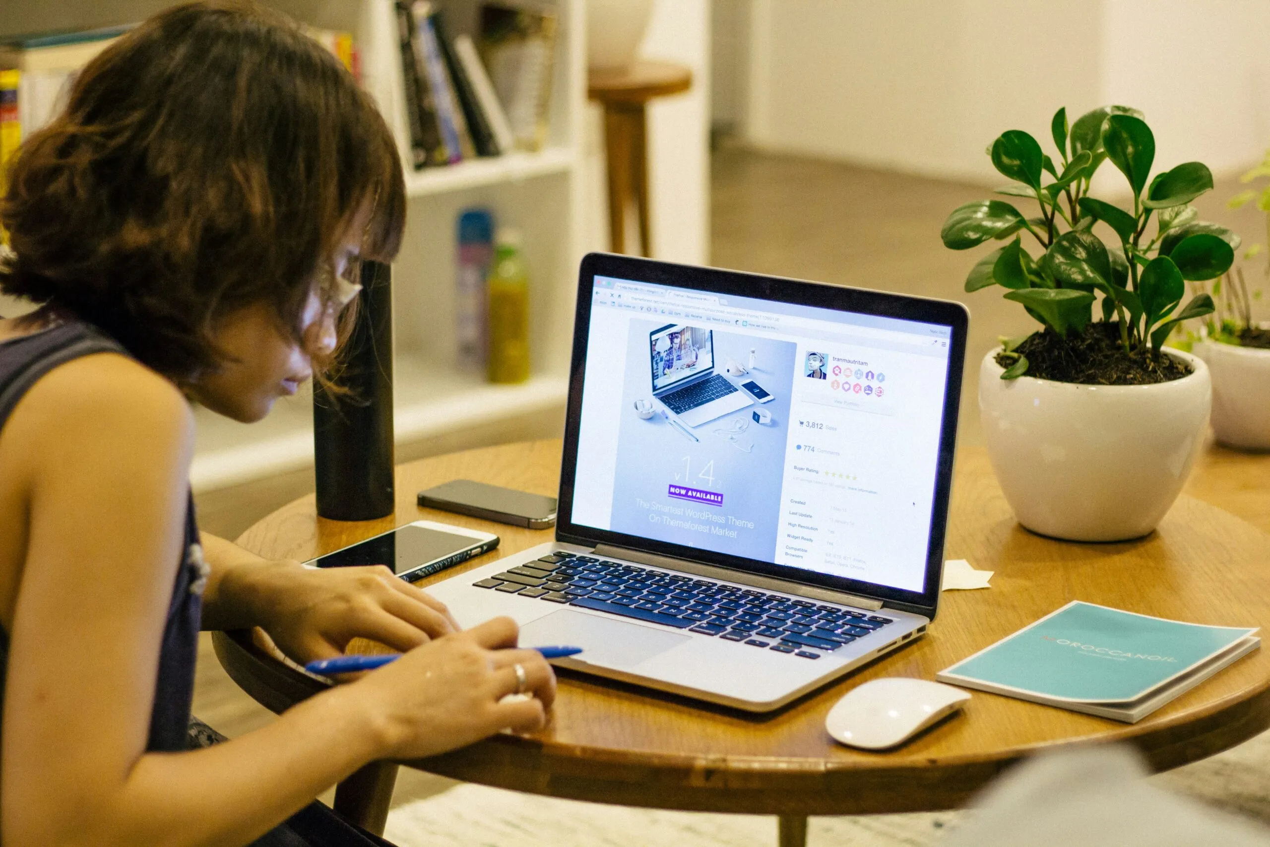 woman browsing on her laptop scaled 1