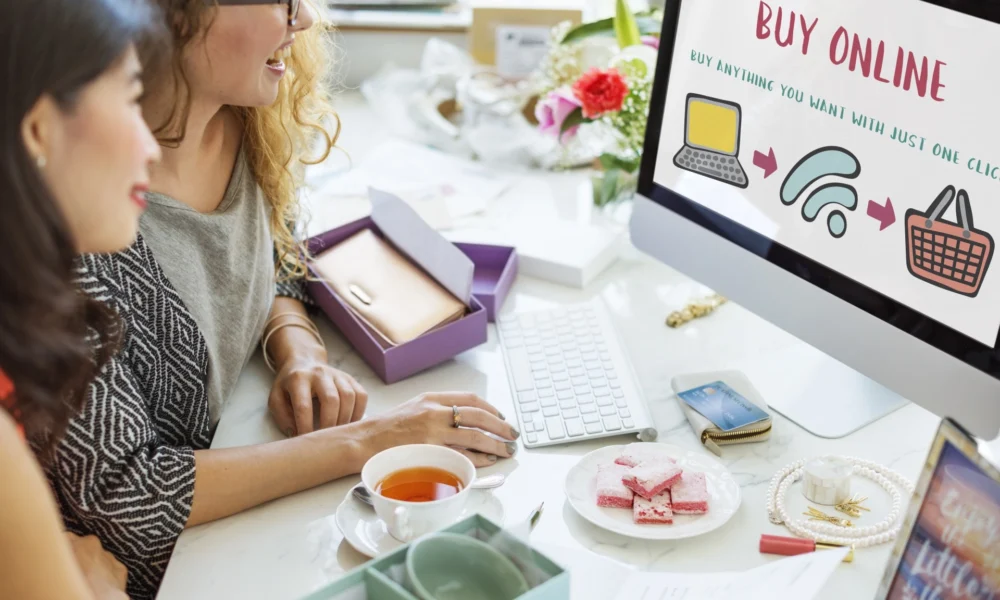 WooCommerce vs Shopify 2025 comparison – side-by-side eCommerce platform battle showcasing features, pricing, SEO, and scalability insights